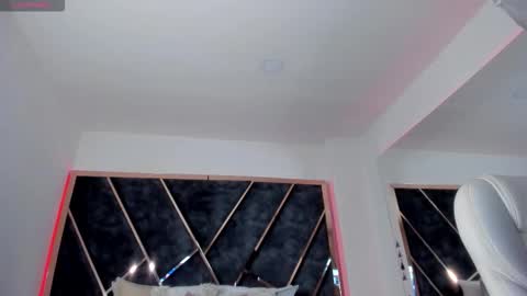 susanahenao online show from 03/17/26, 03:48