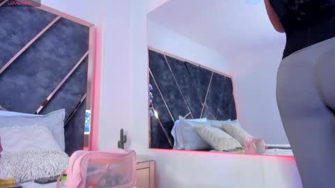 susanahenao online show from 03/31/26, 05:35