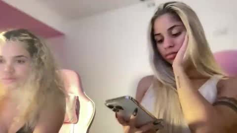 susan online show from 11/30/25, 02:26