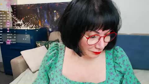 Susan online show from 02/12/25, 06:08