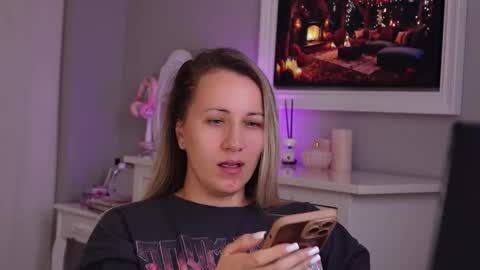 SusanJewel online show from 11/17/25, 07:47