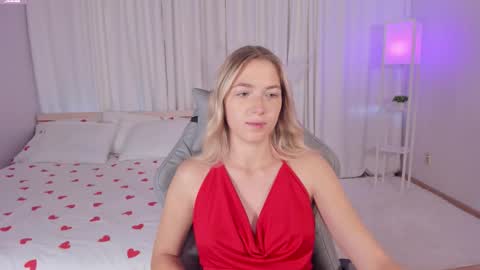 Susan online show from 10/02/25, 02:40