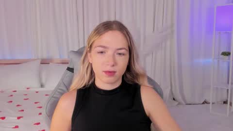 Susan online show from 10/05/25, 02:43