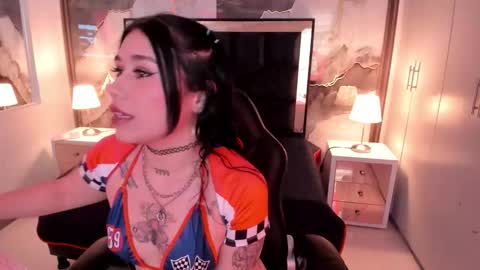 susanvilla online show from 01/07/26, 07:49