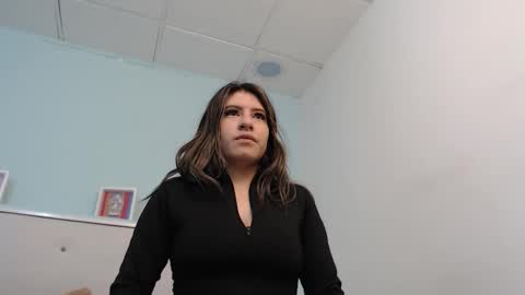 susanwilliams_ online show from 02/12/26, 11:05