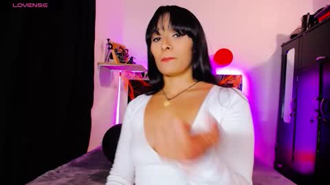 Snapshot of susanyrosa chatting on 10/22/25, 11:26 Susanyrosa online show from 10/22/25, 11:26