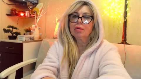 SusiexNoreen online show from 02/02/26, 01:10