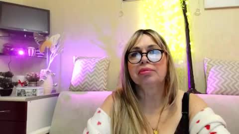 SusiexNoreen online show from 02/18/26, 10:39