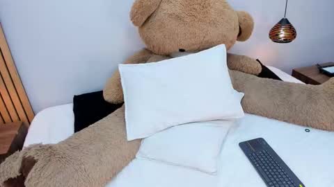  susi  online show from 03/08/26, 02:04