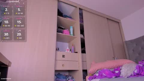 Juliana garcia online show from 10/24/25, 04:53