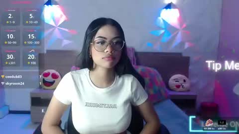 Susan online show from 02/11/25, 01:51