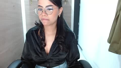 Susan online show from 02/18/25, 02:16