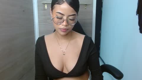 Susan online show from 02/19/25, 06:00