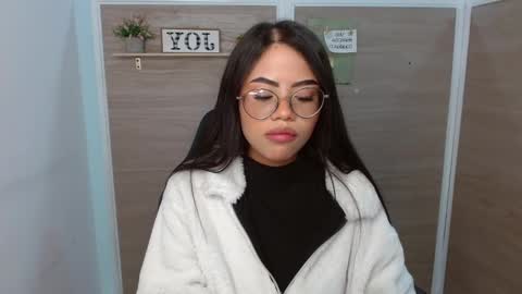 Susan online show from 02/25/25, 05:47