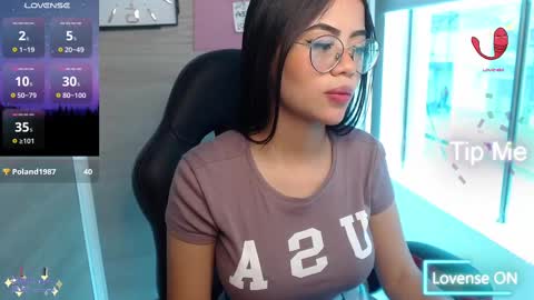 Susan online show from 03/11/25, 02:51