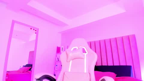 Sussan Nicole  online show from 10/17/25, 12:19