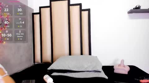 sussanmilf  online show from 10/17/25, 10:51