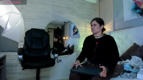   online show from 04/17/26, 11:46