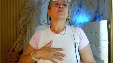 Sussy  online show from 05/19/26, 03:46