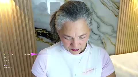 Snapshot of sussy_perez_ chatting on 06/23/26, 02:09 Sussy online show from 06/23/26, 02:09