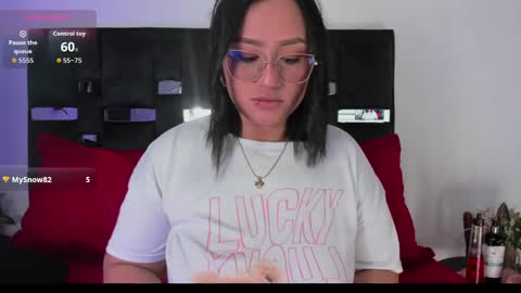 Sussy Sunny online show from 04/07/26, 04:13