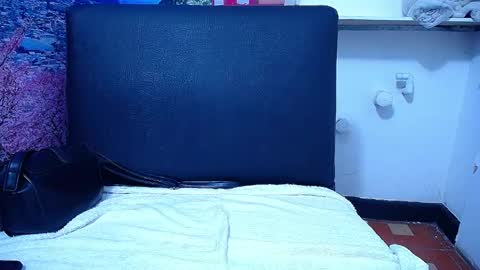 Snapshot of susy_perverttt chatting on 05/21/26, 02:02 susy_perverttt online show from 05/21/26, 02:02