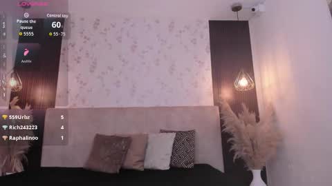 Susy online show from 02/10/26, 03:32