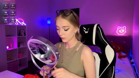 Jessica online show from 03/25/26, 01:28