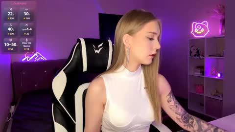 Jessica online show from 04/15/26, 01:07