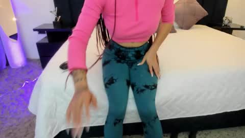 susyy online show from 02/15/26, 03:36