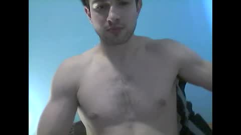 Snapshot of sutromaxx chatting on 10/11/25, 08:51 Maximus online show from 10/11/25, 08:51