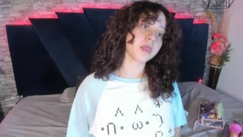 suxan_white online show from 04/12/26, 12:10