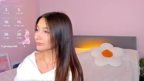 Hey Im Suzane online show from 12/16/25, 03:11