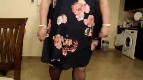 My name is Sissy or more fully Suzanna Aprilia Maria Mariquita Catarina Chinita Banci. Soy una puta - que chimba ladybug online show from 12/02/24, 07:27