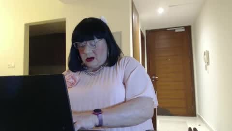 My name is Sissy or more fully Suzanna Aprilia Maria Mariquita Catarina Chinita Banci. Soy una puta - que chimba ladybug online show from 04/10/26, 03:06