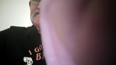 Snapshot of suzuki1250 chatting on 03/01/26, 11:12 suzuki1250 online show from 03/01/26, 11:12