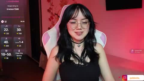 Snapshot of suzumi_ chatting on 12/03/24, 05:09 Jadde  online show from 12/03/24, 05:09