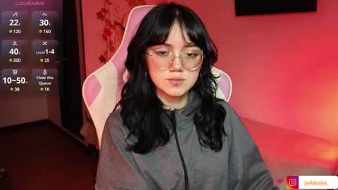 Snapshot of suzumi_ chatting on 12/05/24, 05:59 Jadde  online show from 12/05/24, 05:59