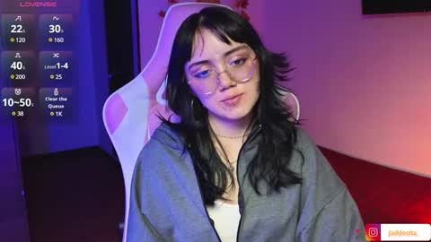 Snapshot of suzumi_ chatting on 12/20/24, 08:55 Jadde  online show from 12/20/24, 08:55