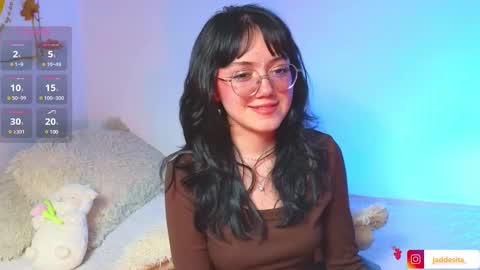 Snapshot of suzumi_ chatting on 01/15/25, 09:02 Jadde  online show from 01/15/25, 09:02