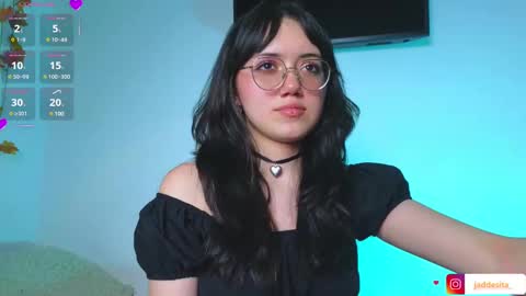 Snapshot of suzumi_ chatting on 03/10/25, 08:37 Jadde  online show from 03/10/25, 08:37