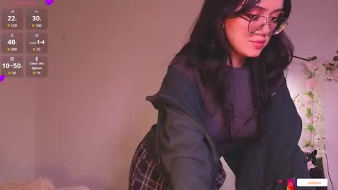 Snapshot of suzumi_ chatting on 10/04/25, 05:16 Jadde  online show from 10/04/25, 05:16