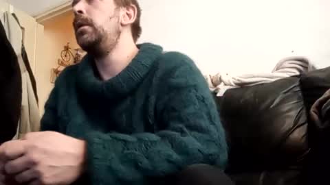 sweaterboy666 online show from 02/17/26, 10:56