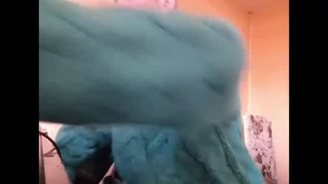 Snapshot of sweaterboy666 chatting on 07/22/26, 05:49 sweaterboy666 online show from 07/22/26, 05:49