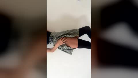 sweatypaee online show from 04/21/26, 08:31