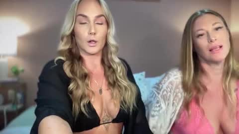 Swedish Candii online show from 02/15/26, 02:08