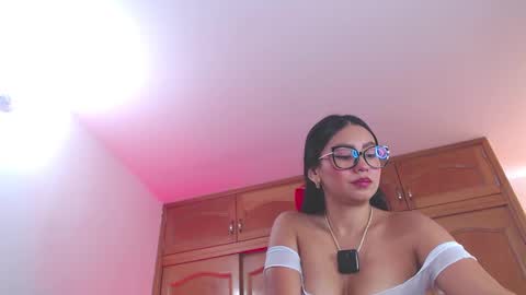 Snapshot of sweeet_amy chatting on 02/19/25, 08:52 Amy IG sweeet amy0 online show from 02/19/25, 08:52