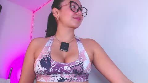 Snapshot of sweeet_amy chatting on 09/20/25, 05:47 Amy IG sweeet amy0 online show from 09/20/25, 05:47