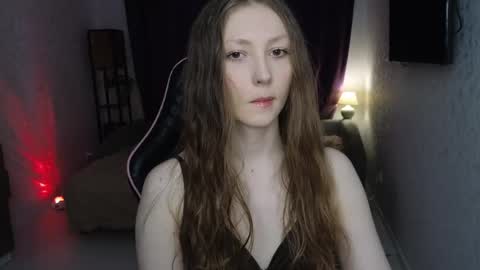 Snapshot of sweeet_lilit chatting on 05/31/26, 06:04 SwitLilit online show from 05/31/26, 06:04