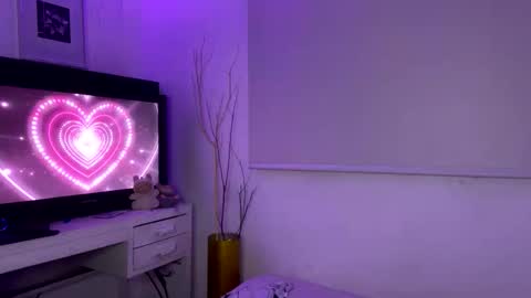 Valeria online show from 04/09/26, 08:09